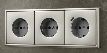 SCHUKO® Steckdosen mit USB bei Elektro-Dienst GmbH Zella-Mehlis in Zella-Mehlis