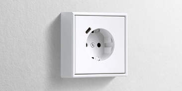 Erweiterter Anschlussraum für die Nachrüstung bei Elektro-Dienst GmbH Zella-Mehlis in Zella-Mehlis