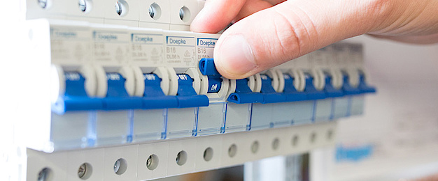 Schalt­schrank­bau bei Elektro-Dienst GmbH Zella-Mehlis in Zella-Mehlis