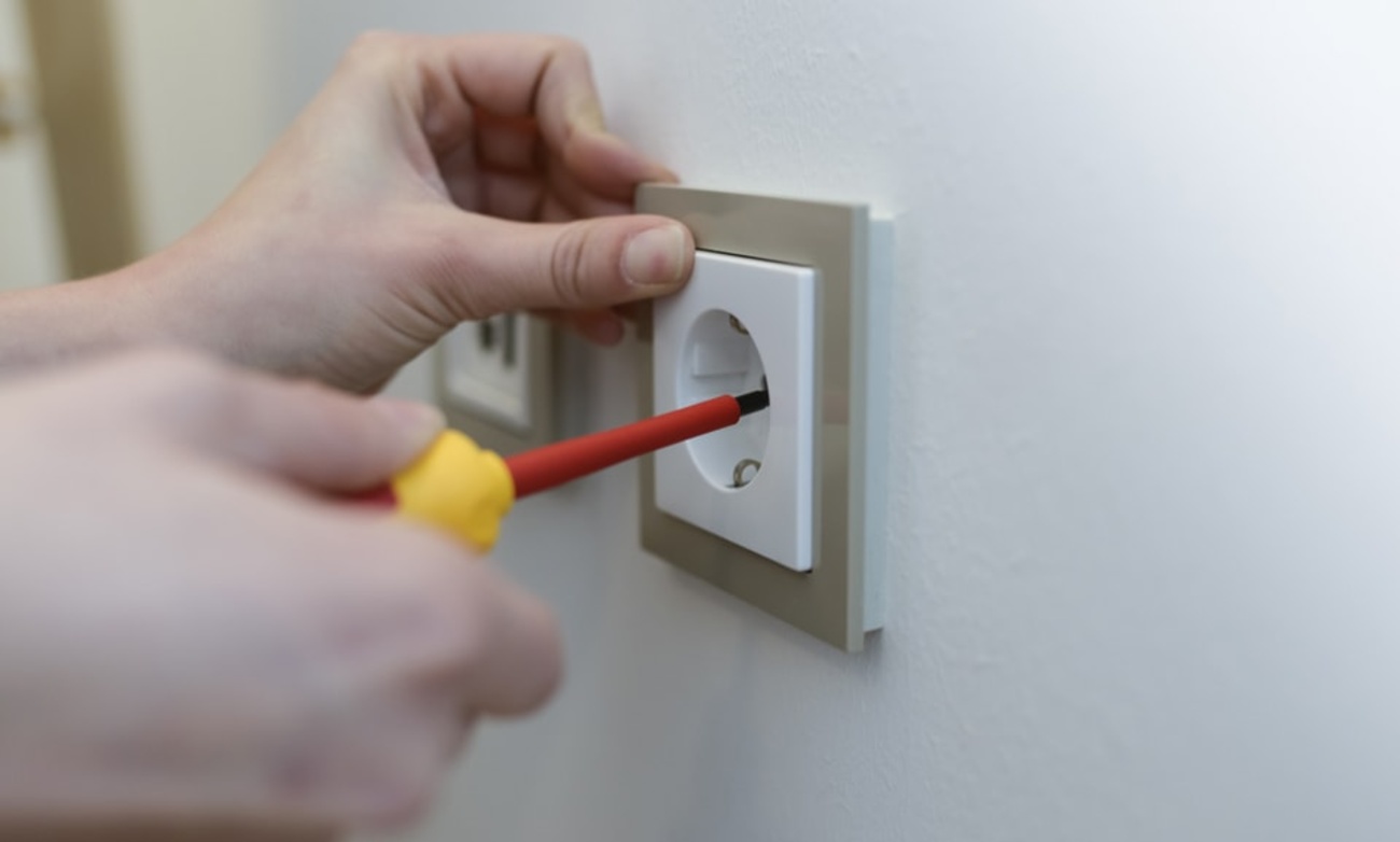 Elektro­installation bei Elektro-Dienst GmbH Zella-Mehlis in Zella-Mehlis